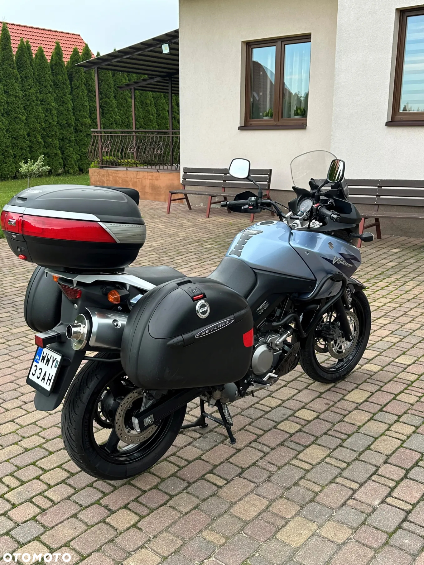 Suzuki V-STROM - 7