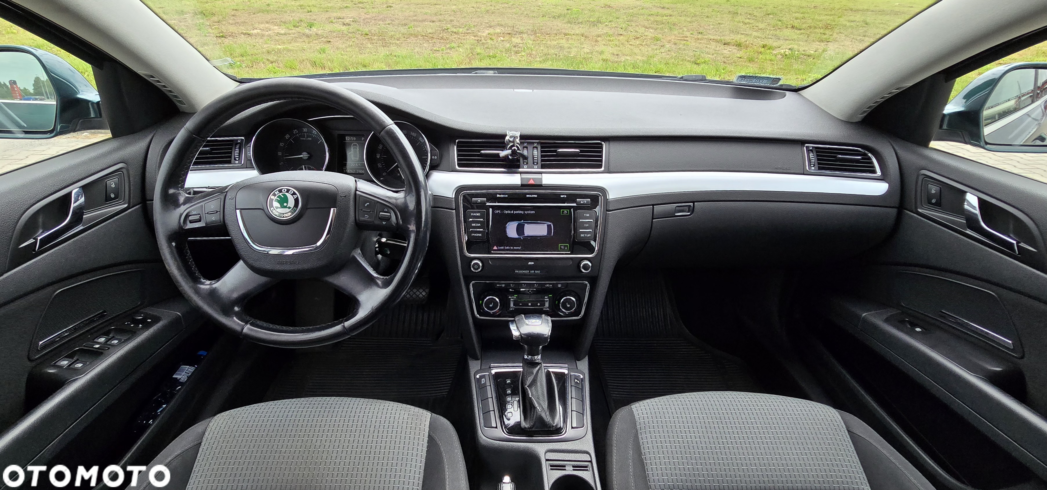 Skoda Superb 2.0 TDI Elegance DSG - 10