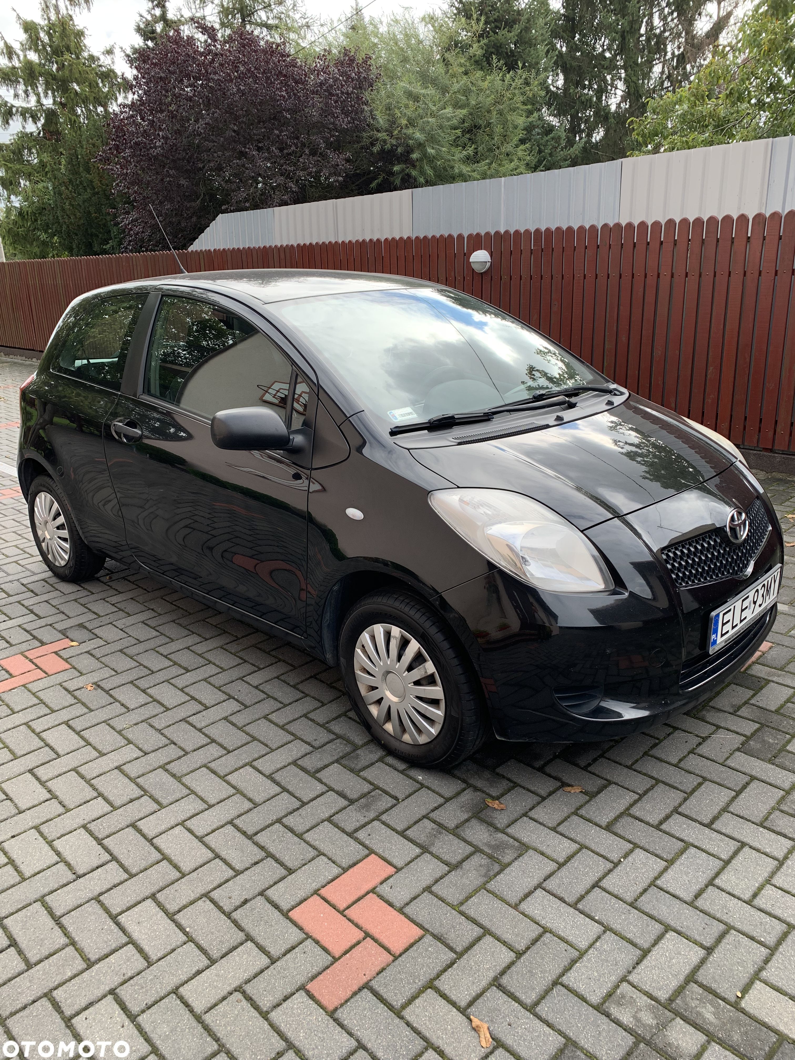 Toyota Yaris - 1