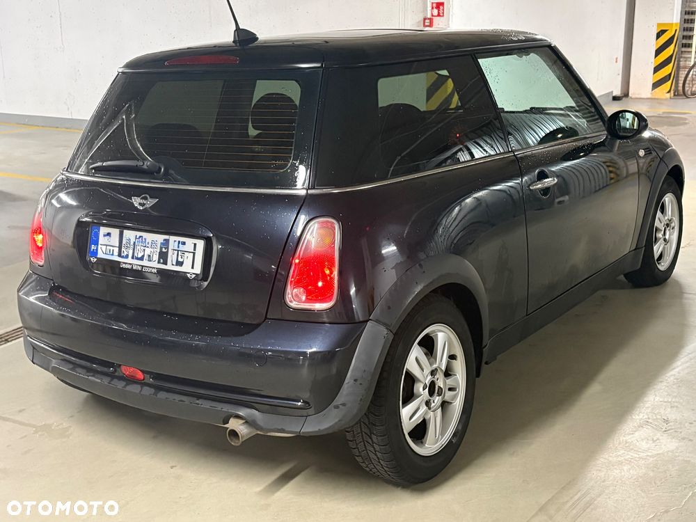 MINI ONE Seven - 3