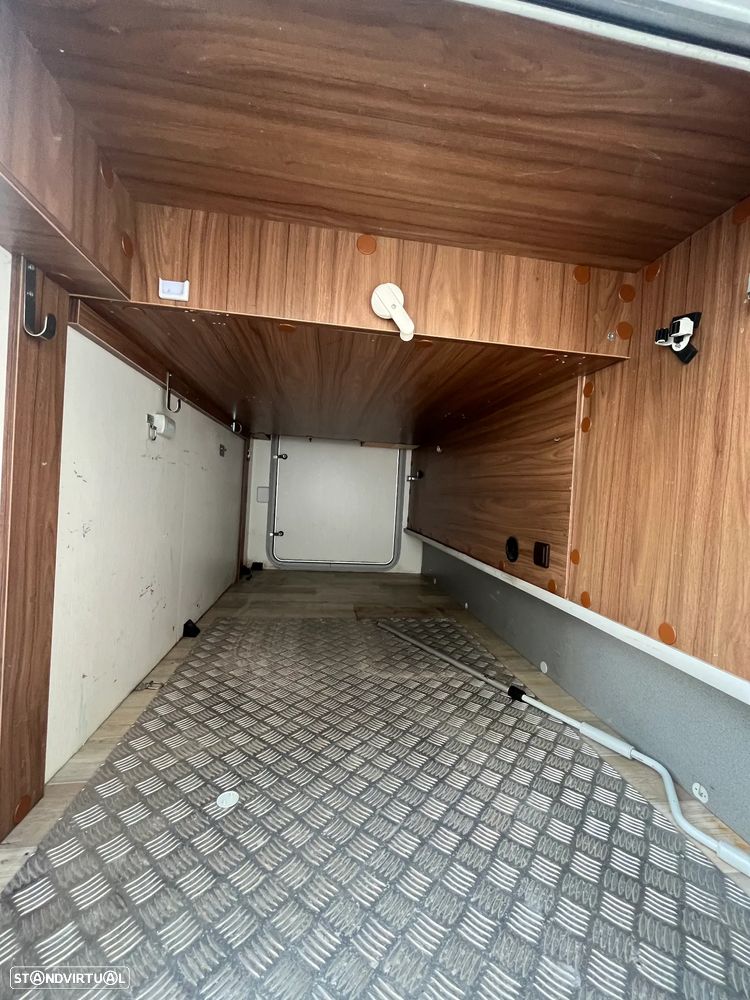 Pilote Essential 746 - 29