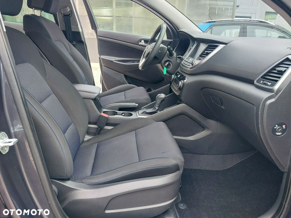 Hyundai Tucson 1.7 CRDI BlueDrive Comfort 2WD DCT - 16