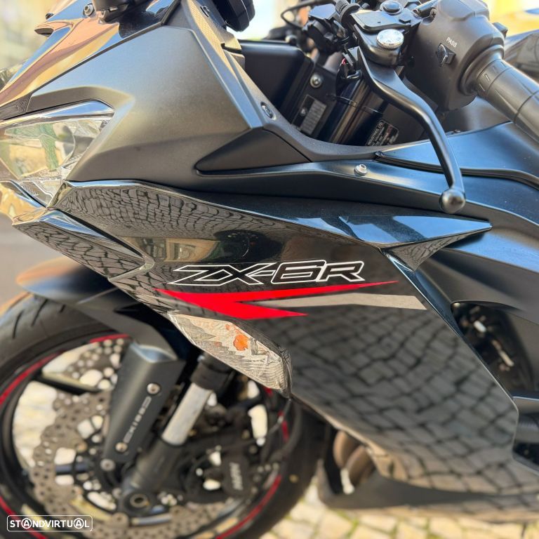 Kawasaki ZXR 600 - 8