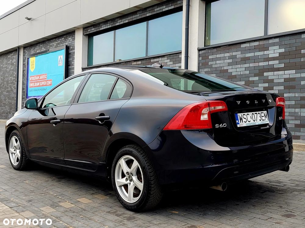 Volvo S60 T3 Drive-E Momentum - 6