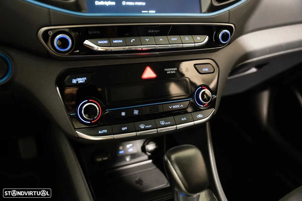 Hyundai Ioniq 1.6 GDI HEV Pack Plus - 27