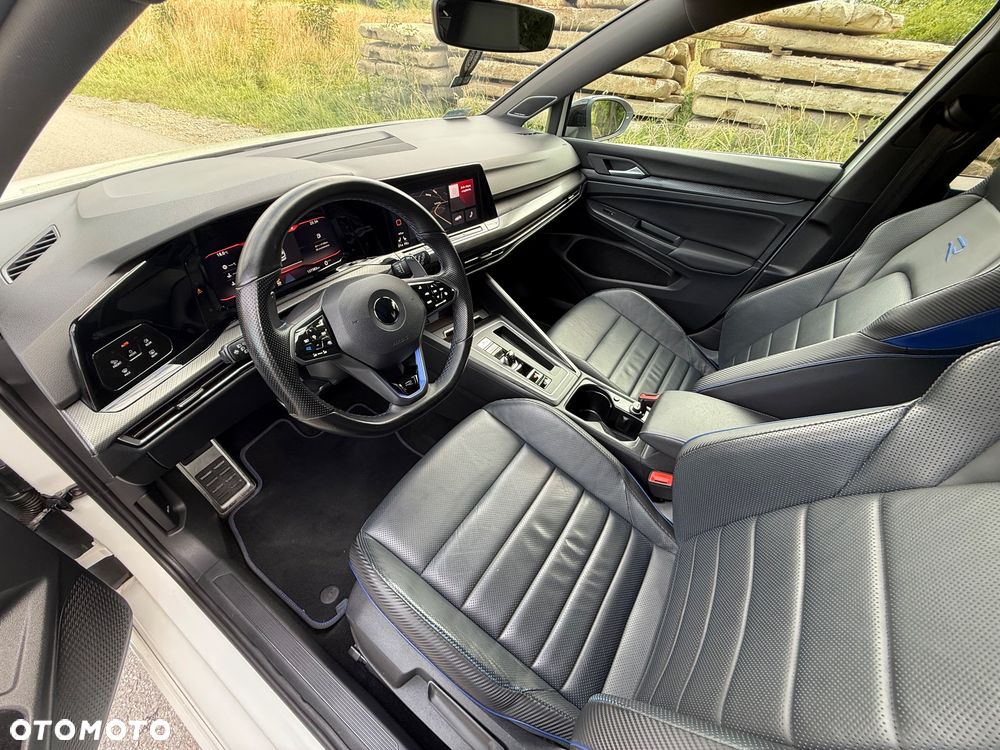 Volkswagen Golf - 7