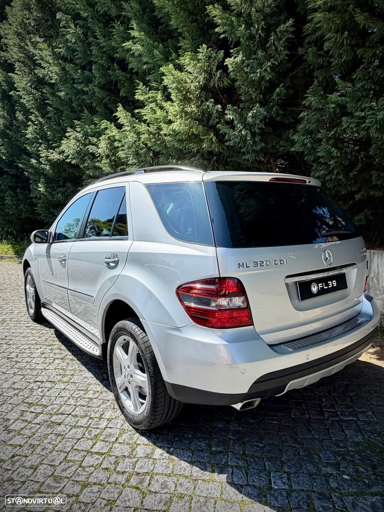 Mercedes-Benz ML 320 CDI - 26