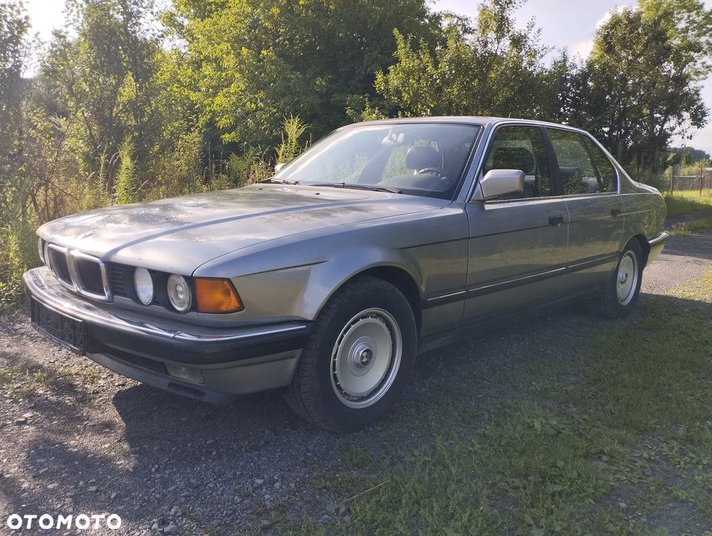 BMW Seria 7 750i - 2