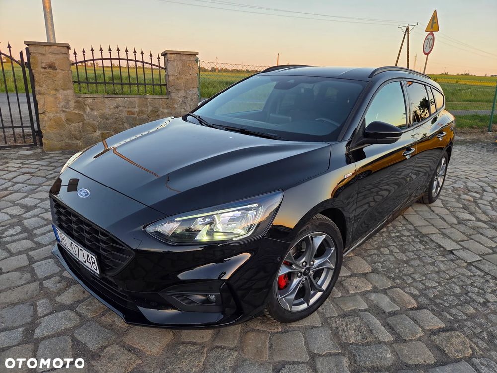 Ford Focus 1.0 EcoBoost Hybrid ST-LINE - 26