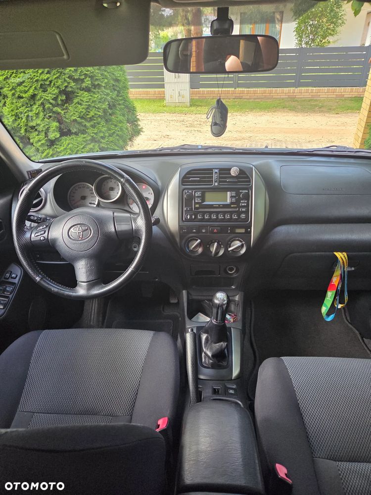Toyota RAV4 4x2 - 14