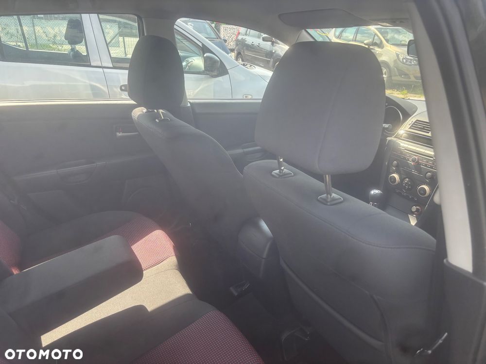 Mazda 3 1.6 Sport Active - 15