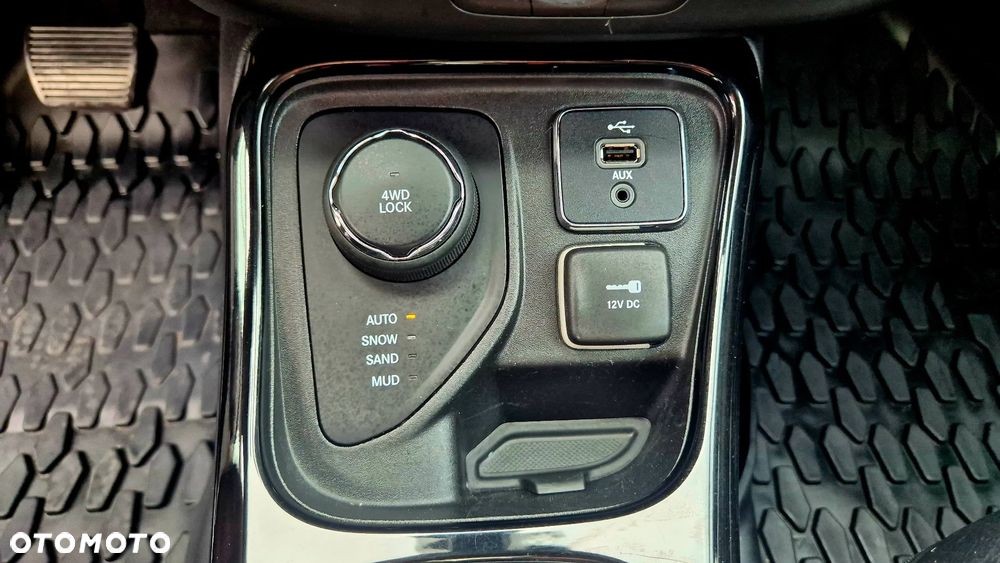 Jeep Compass 2.0 MultiJet Active Drive Automatik Limited - 25