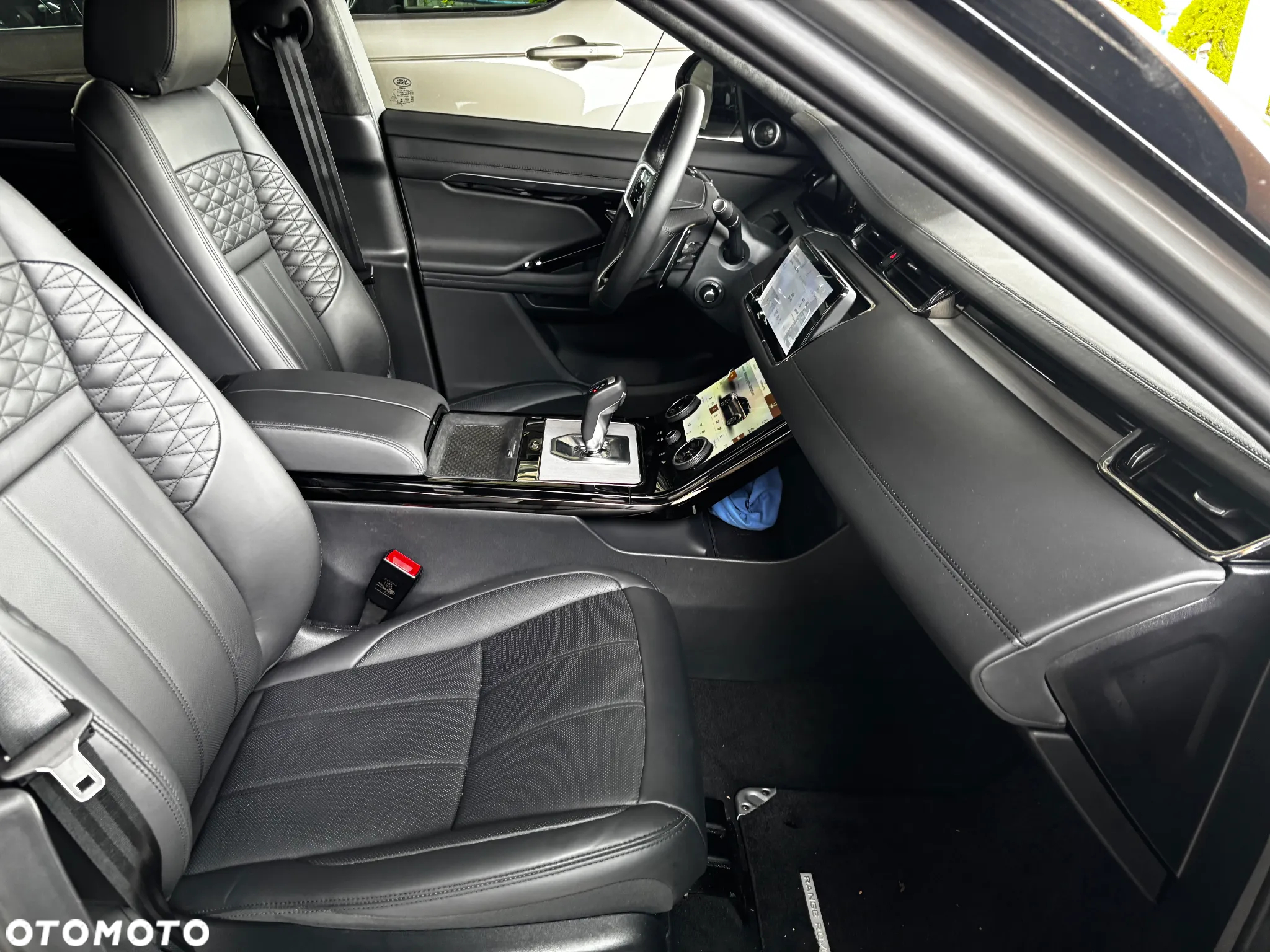 Land Rover Range Rover Evoque - 19