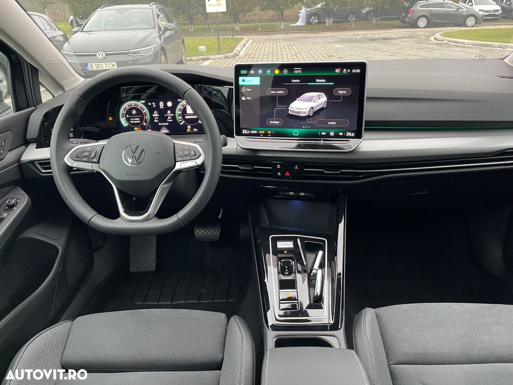 Volkswagen Golf 1.5 eTSI DSG MHEV Style - 20