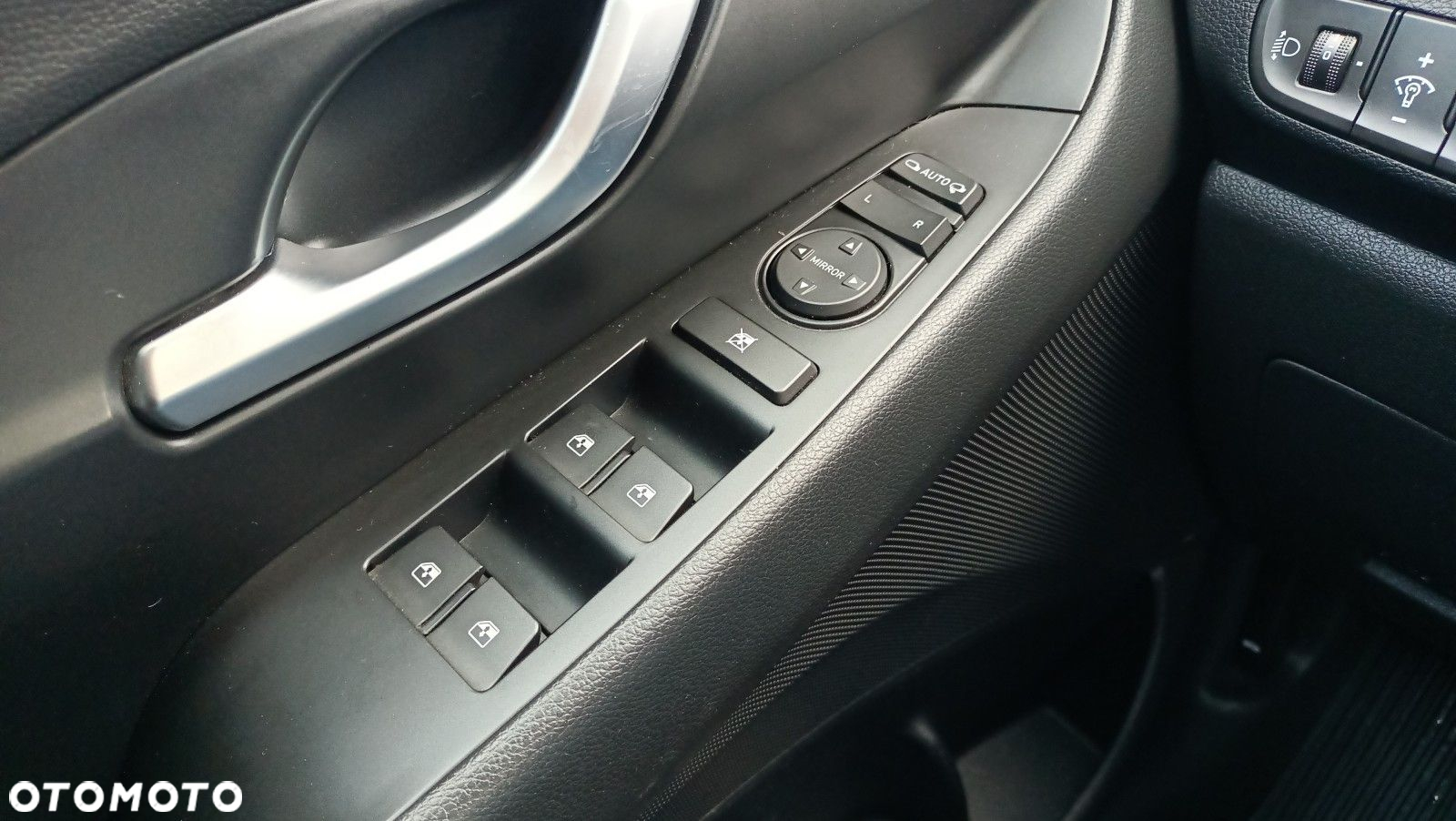 Hyundai i30 - 25