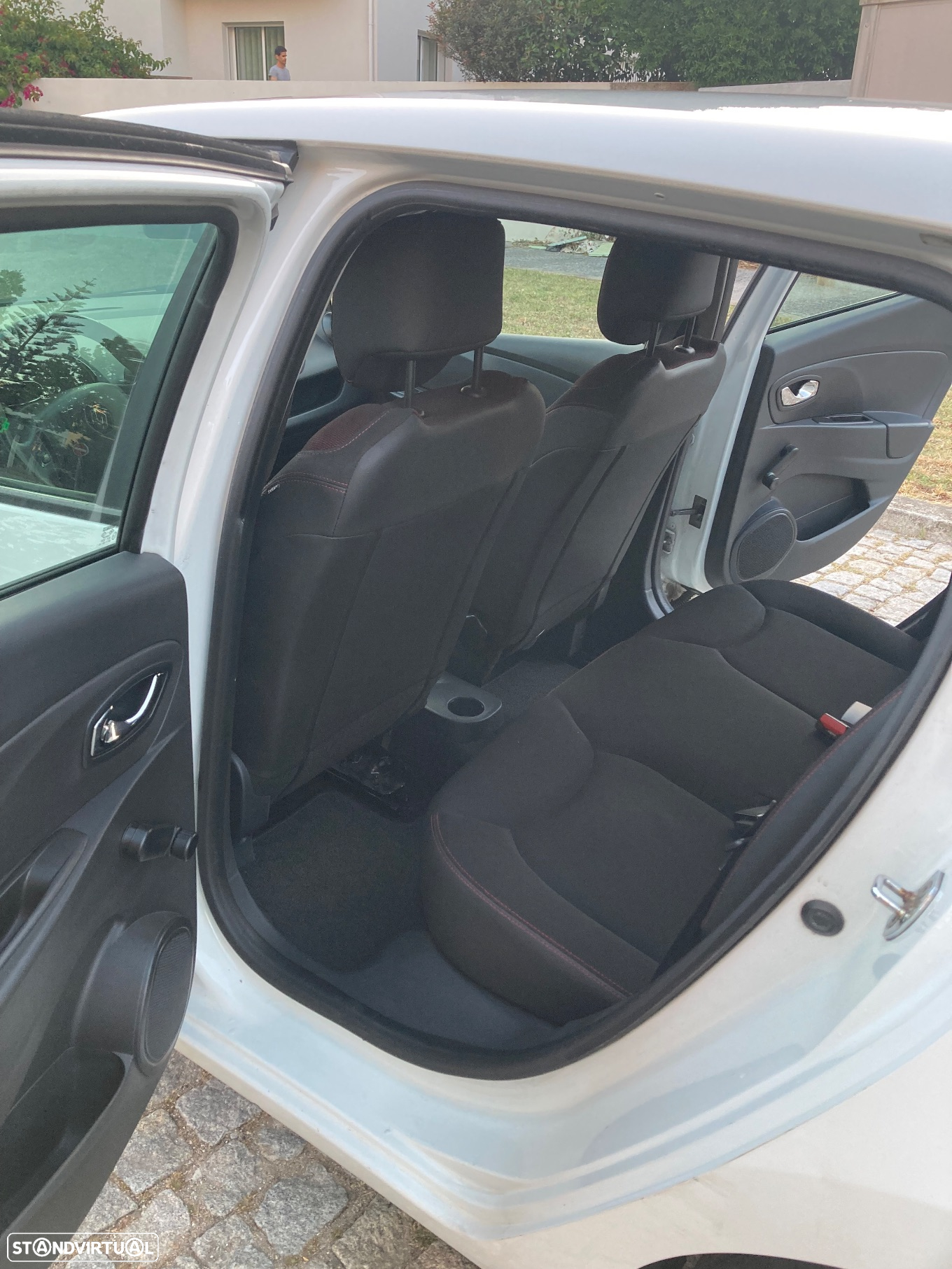 Renault Clio 1.5 dCi Confort - 8