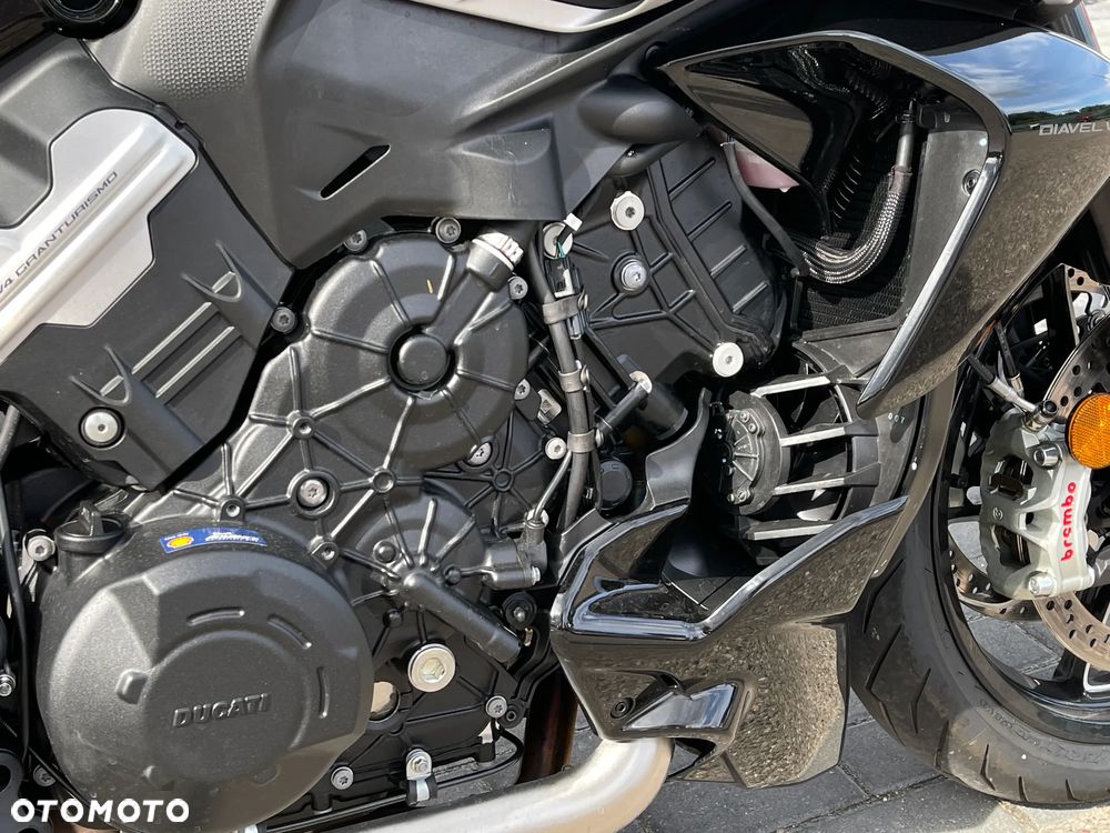 Ducati Diavel - 9