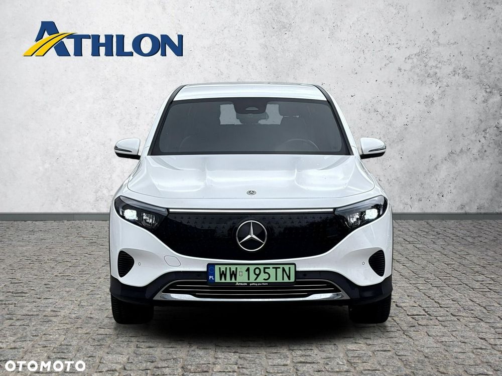 Mercedes-Benz EQB 250+ - 8