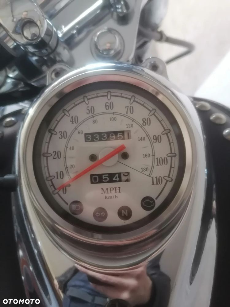 Yamaha XVS - 9