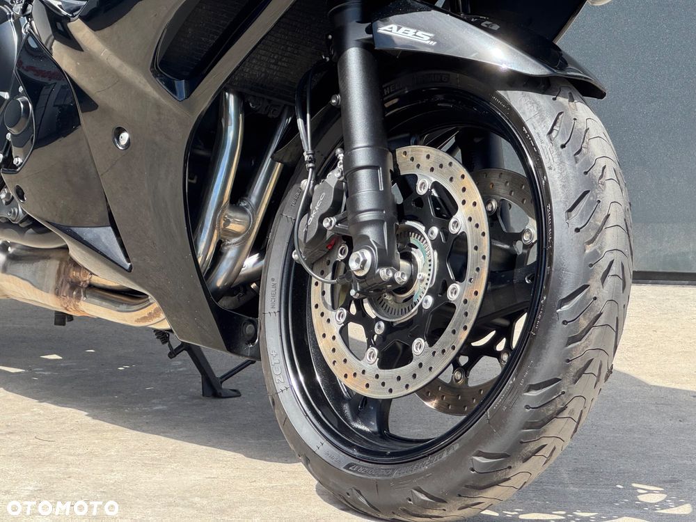 Suzuki GSX - 5