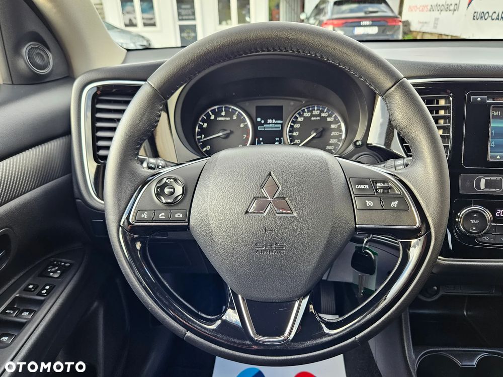 Mitsubishi Outlander 2.0 City Style 2WD - 27