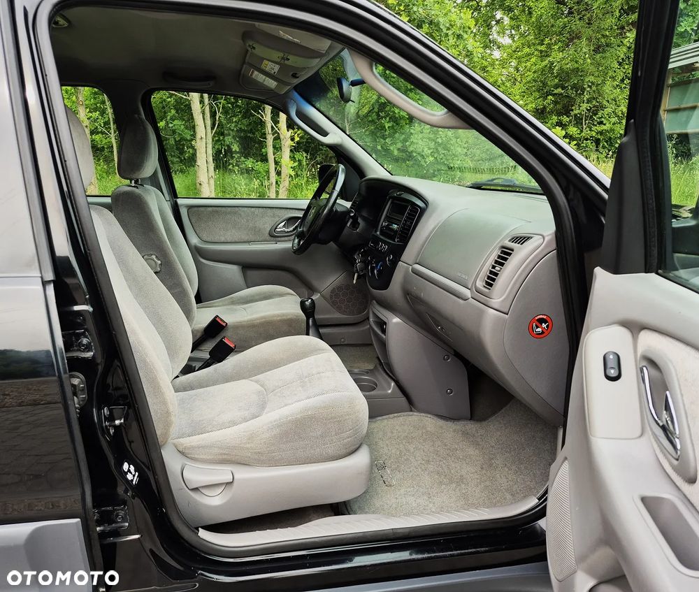 Mazda Tribute 2.0 Comfort - 19