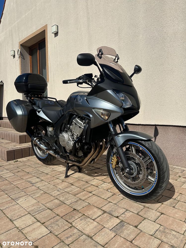Honda CBF - 6