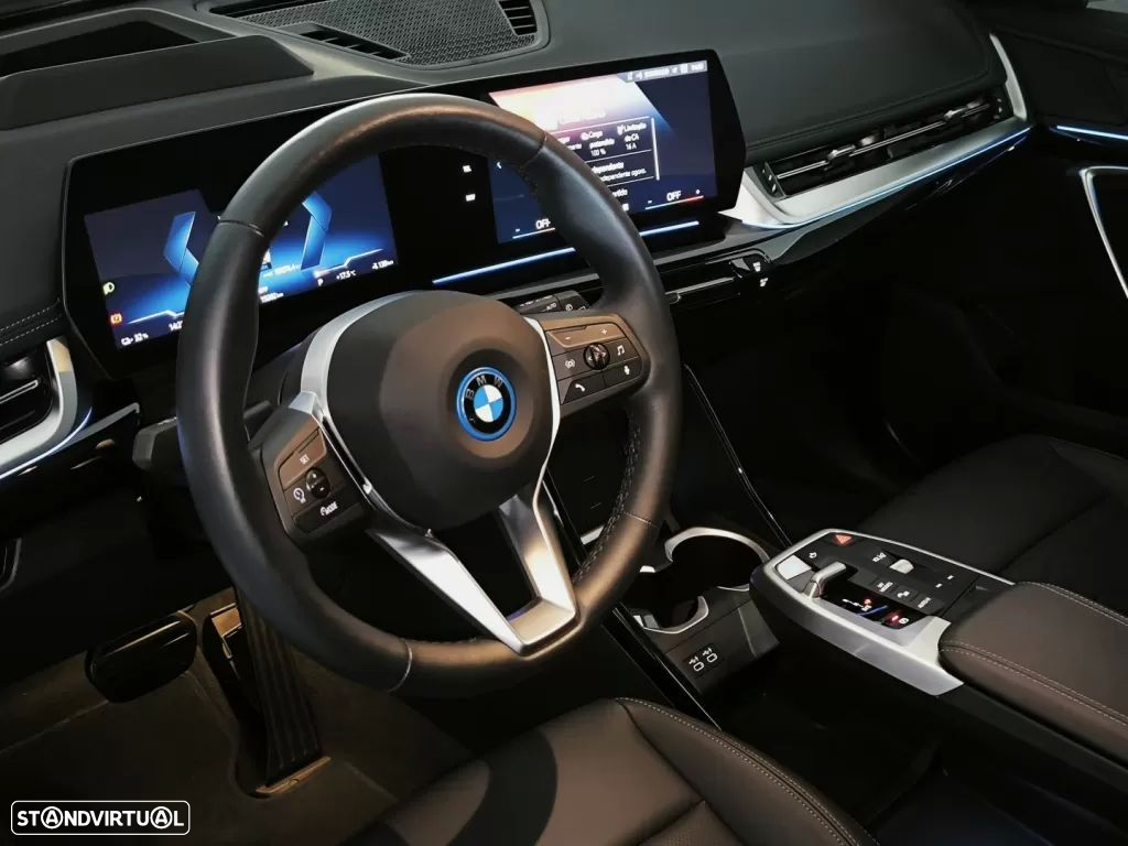 BMW iX1 eDrive20 - 56