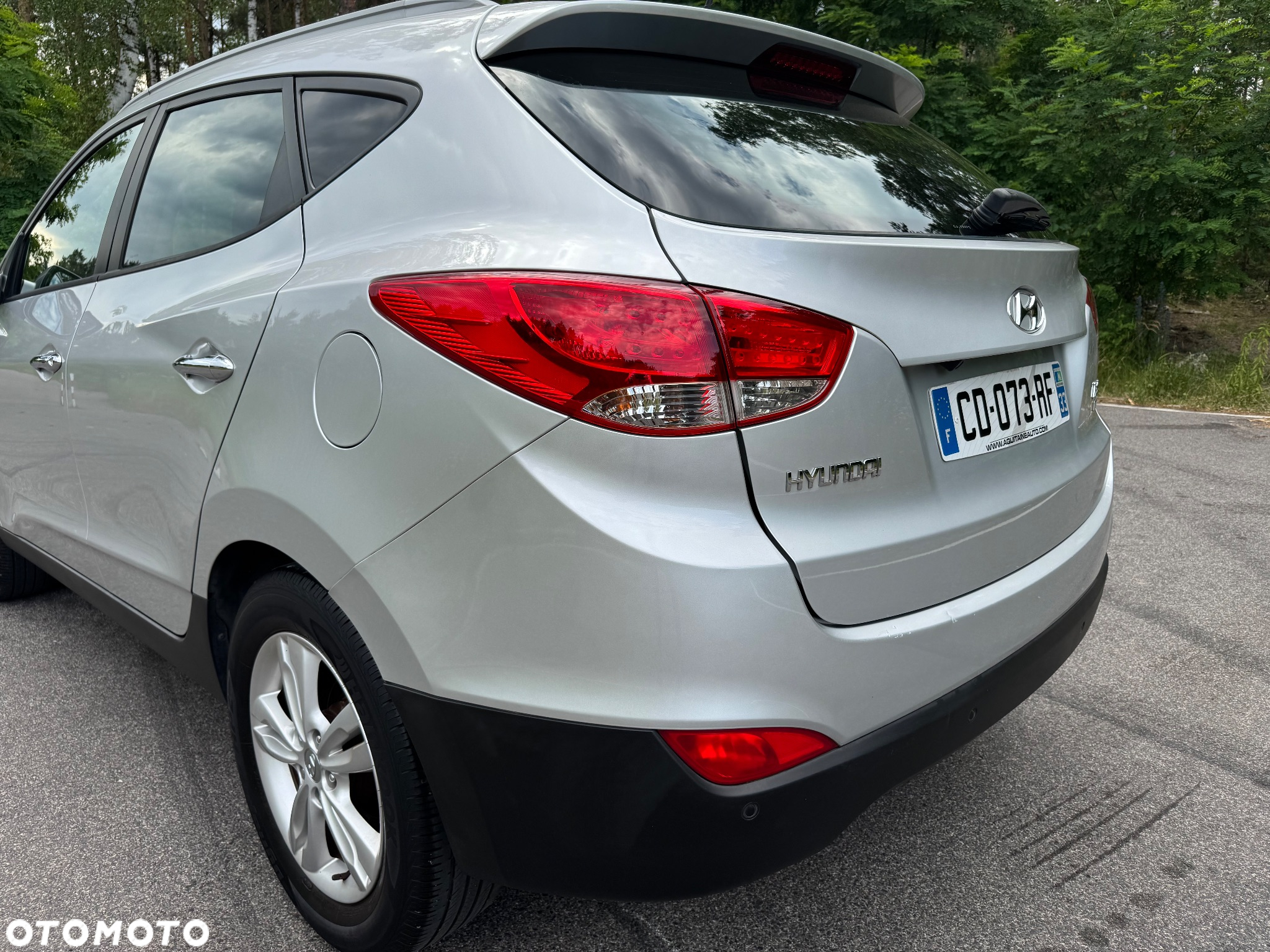 Hyundai ix35 1.7 CRDi 2WD blue Finale Gold - 12