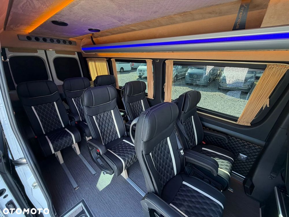 Mercedes-Benz Sprinter 317 - 16