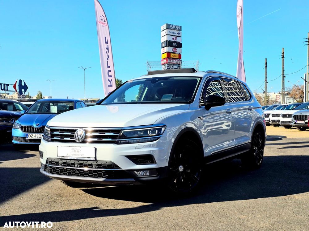 Volkswagen Tiguan - 1