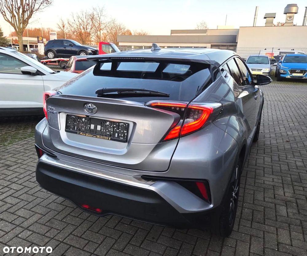 Toyota C-HR - 7