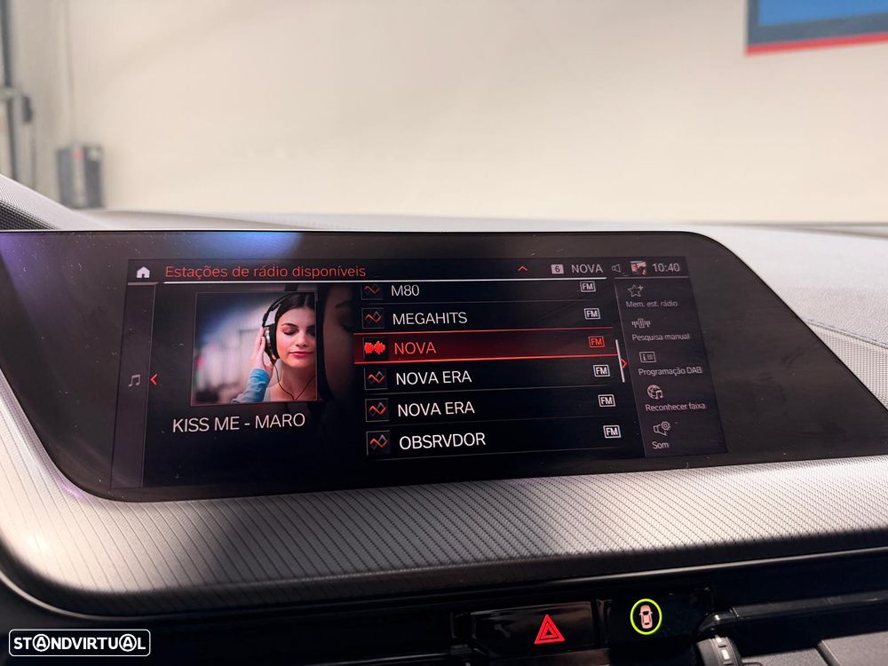 BMW 116 d Pack Desportivo M Auto - 31