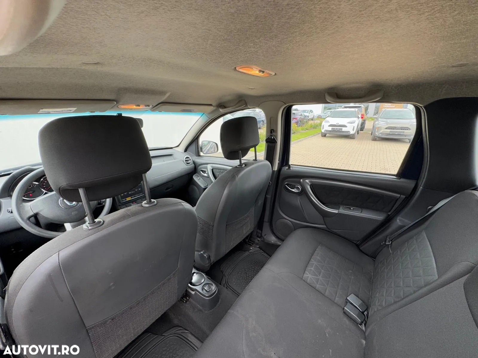 Dacia Duster 1.5 dCi 4x2 Ambiance - 18
