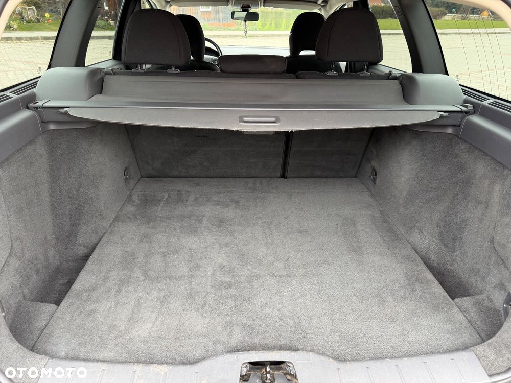 Volvo V50 - 10