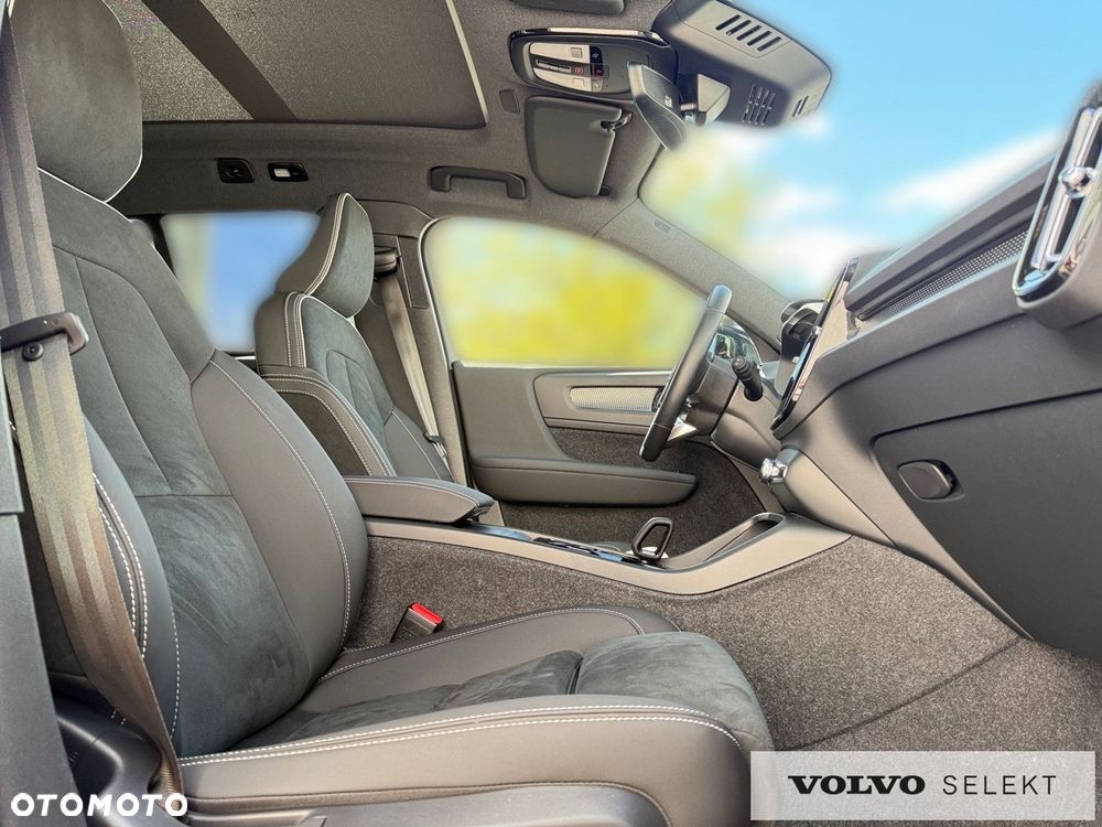 Volvo XC 40 - 24