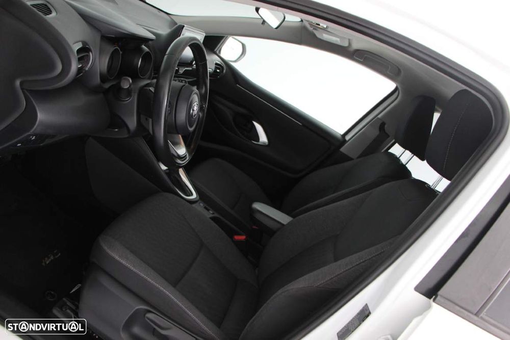 Toyota Yaris 1.5 HDF Exclusive - 27
