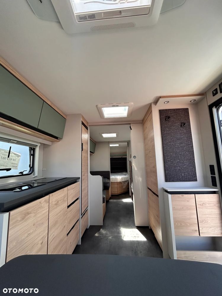 Dethleffs Camper 730 FKR - 20