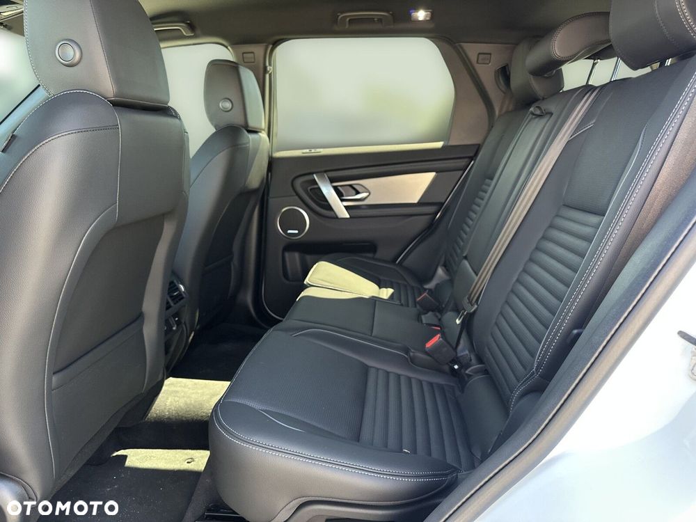 Land Rover Discovery Sport - 14
