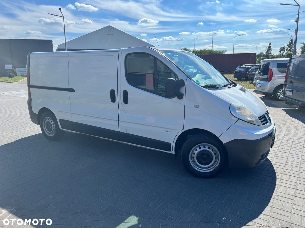 Renault Trafic - 14