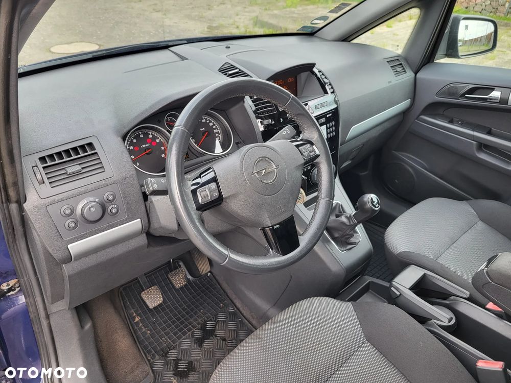 Opel Zafira 1.8 Design Edition - 13