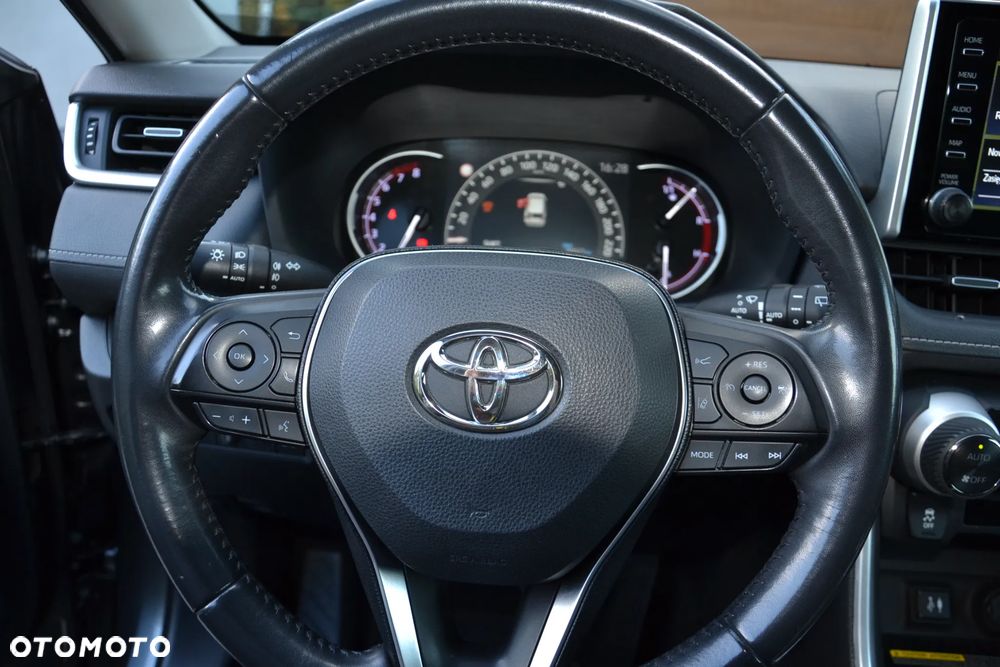 Toyota RAV4 2.0 Comfort 4x4 - 18