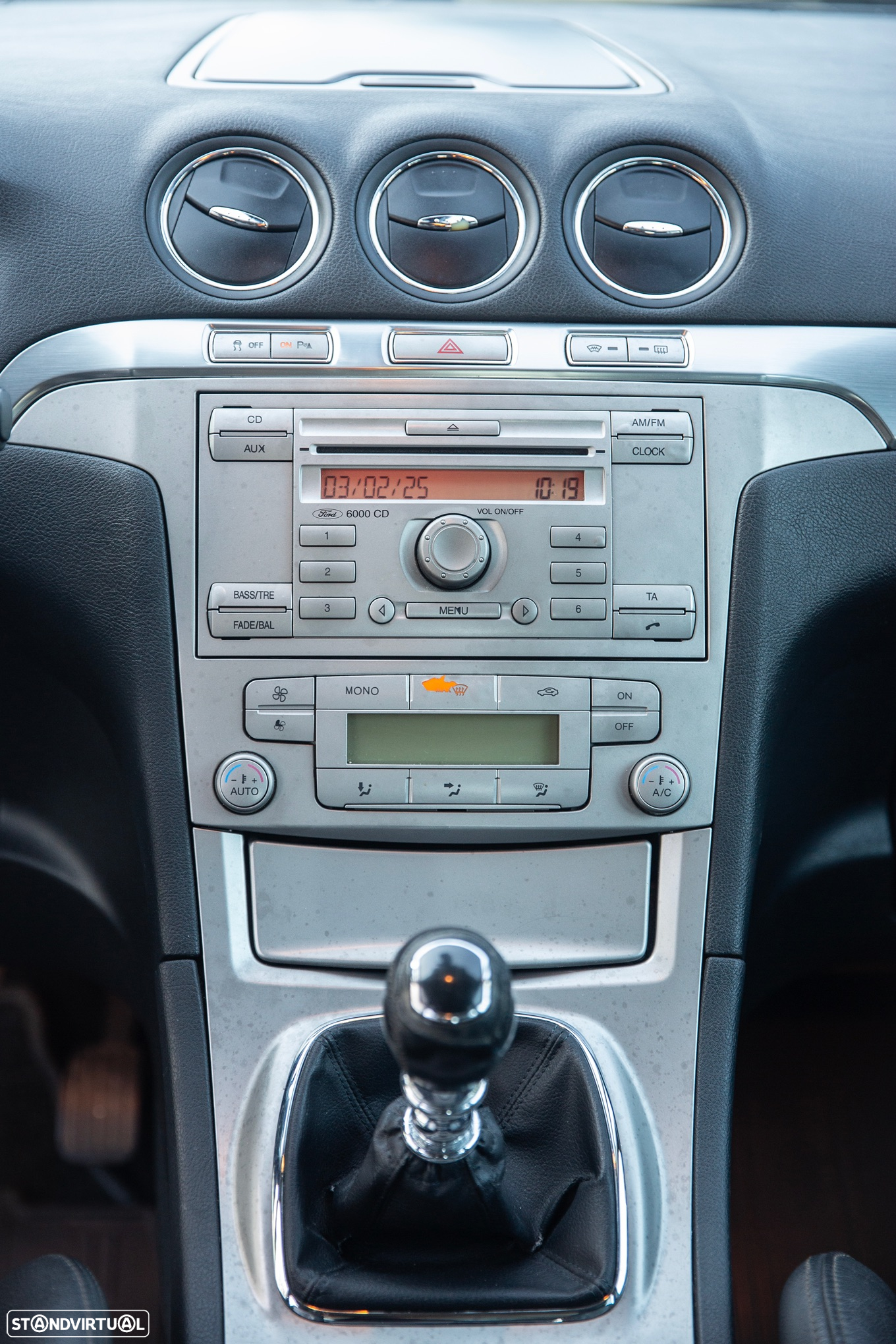 Ford S-Max 2.0 TDCi Titanium 7L - 15