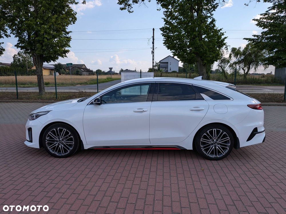 Kia ProCeed - 4