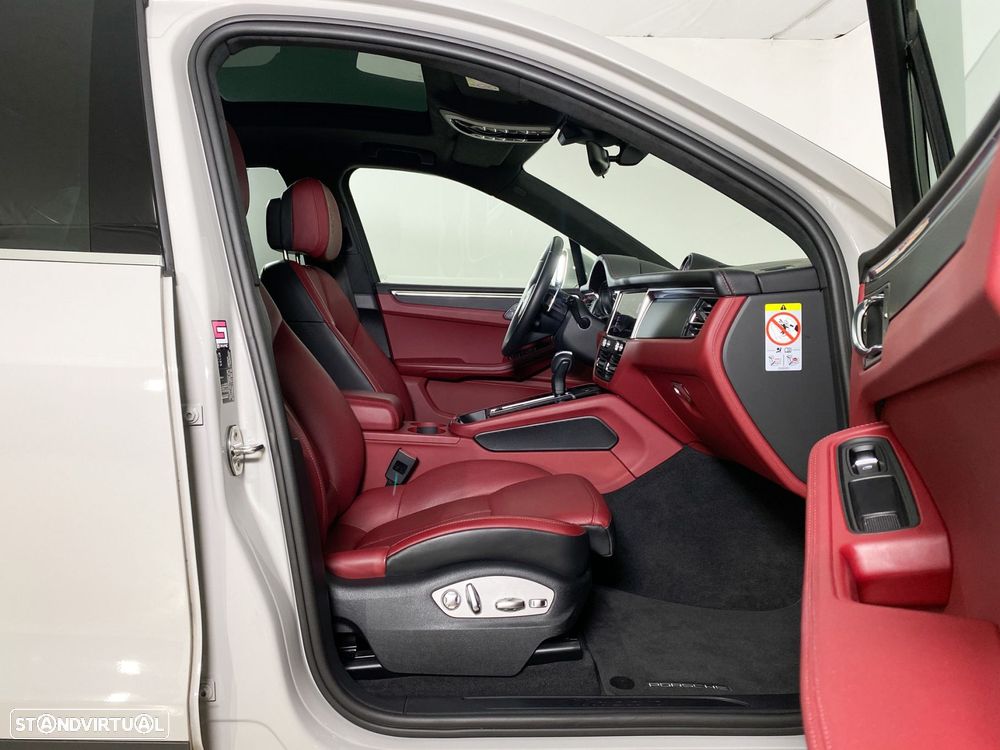 Porsche Macan Standard - 17