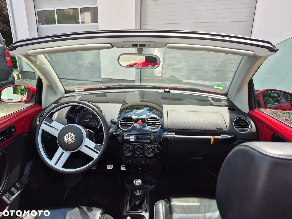 Volkswagen New Beetle 1.6 Freestyle - 11