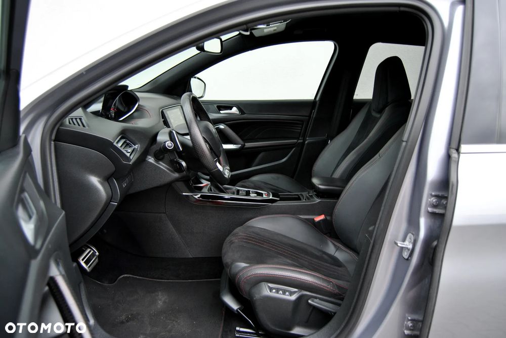Peugeot 308 - 16