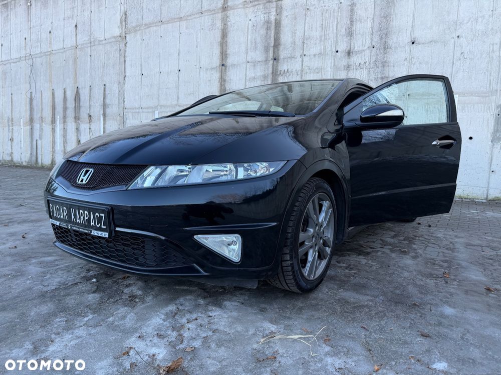 Honda Civic 1.8 GT Special Edition - 11