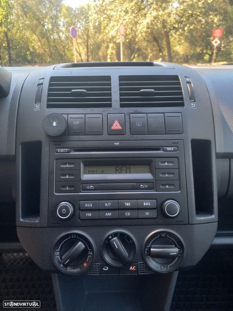 VW Polo - 17