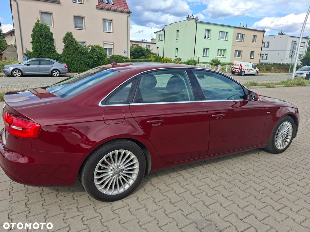 Audi A4 Limousine - 6